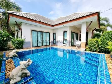 Baan Dusit Pattaya View House in East Pattaya