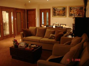 Luxury condominium unit completely renovated for sale near Bangna intersection with easy access Suvanaphumi Airport.
