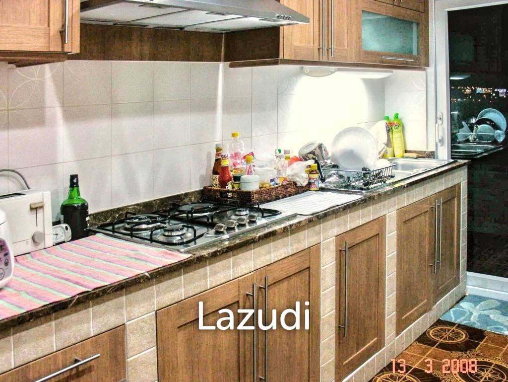 3 Bed 3 Bath  240 SQ.M  Country Complex