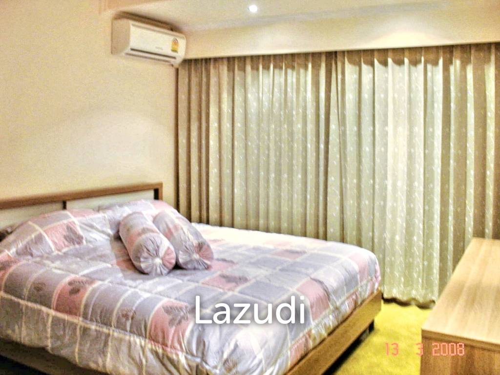 3 Bed 3 Bath  240 SQ.M  Country Complex