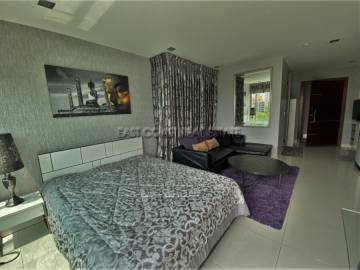 Club Royal Condo in Wongamat Beach