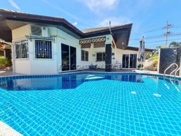 Green Field Villas 1 House in East Pattaya