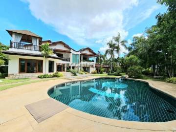 Bay view Residence House in South Jomtien