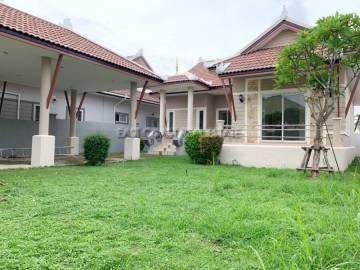 Thai Garden Hill House in East Pattaya