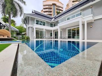 Chateau Dale Thabali House in Jomtien