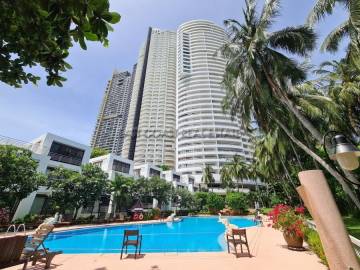 Saranchol Condo in Wongamat Beach