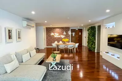 4 Bed 300SQM Benviar Tonson Residence