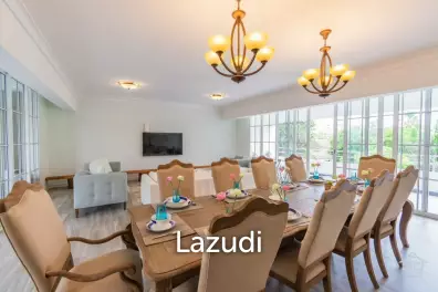 ROYAL PRINCESS : Luxurious 4 Bed  Beachfront condo
