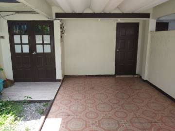 HOMETOWN OFFICE FOR SALE AND RENT IN LAD PRAO AREA