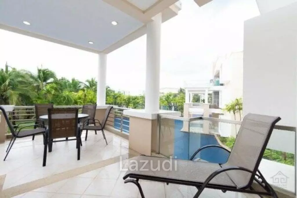 BLUE LAGOON : Immaculately presented 2nd floor 2 bed condo overlooking large swimming pool lagoon.