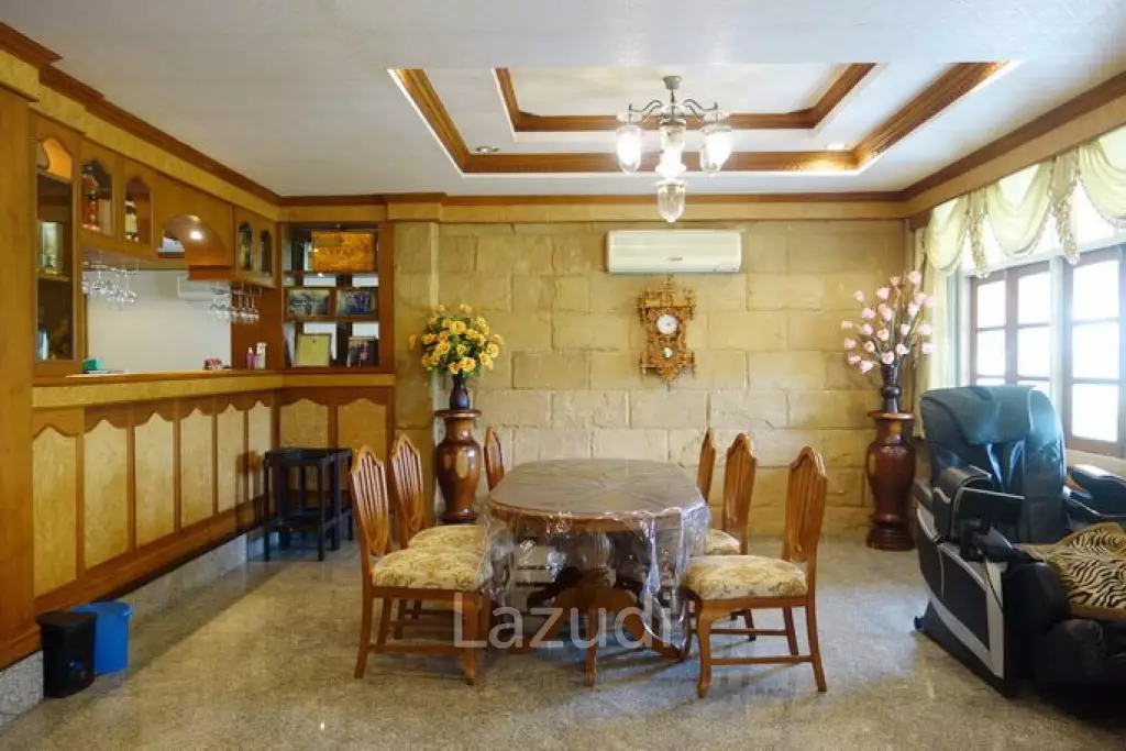 CB37 ขายโรงแรมและรีสอร์ท ที่นางแล, เชียงราย ตั้งอยู่บนถนนสายหลัก (ทางหลวงหมายเลข 1).