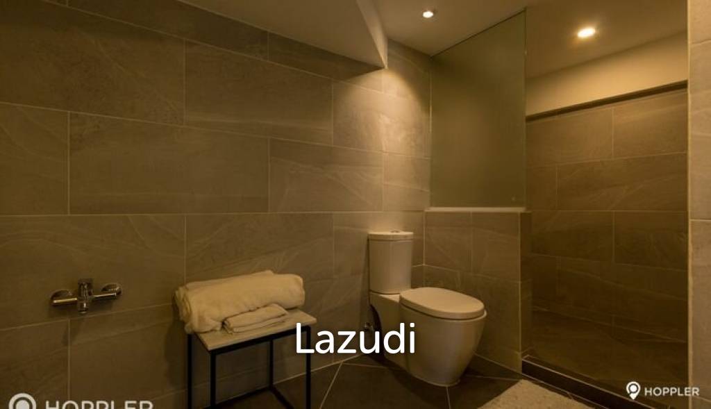 1BR Condo for Sale in One Central, Salcedo Village, Makati - RS3234481