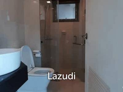 1BR Condo for Sale in 8 Forbes Town Road, BGC - Bonifacio Global City, Taguig - RS4041781