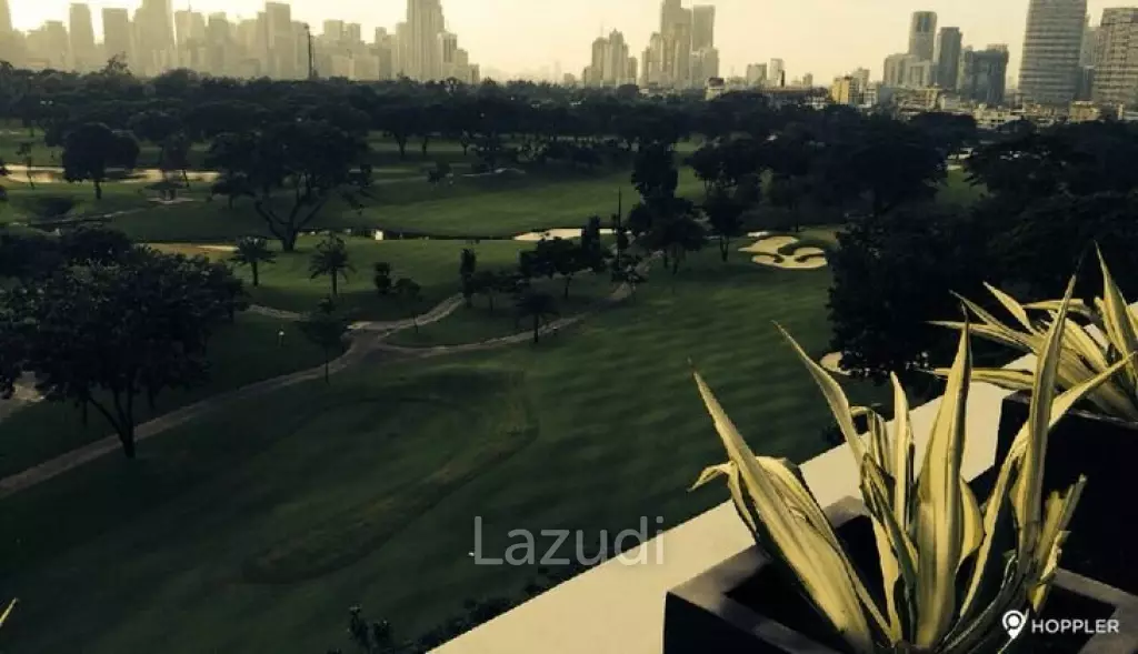 1BR Condo for Sale in 8 Forbes Town Road, BGC - Bonifacio Global City, Taguig - RS4041781