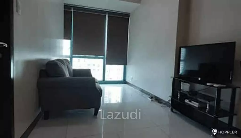 1BR Condo for Sale in 8 Forbes Town Road, BGC - Bonifacio Global City, Taguig - RS4041781