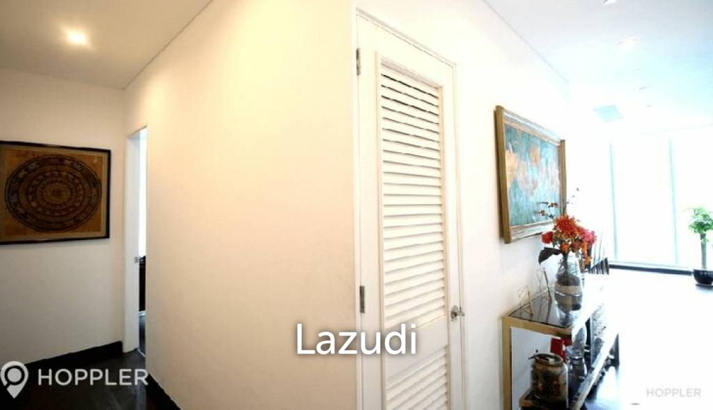 2BR Condo for Sale in Trump Tower Manila, Poblacion, Makati - RS4048581