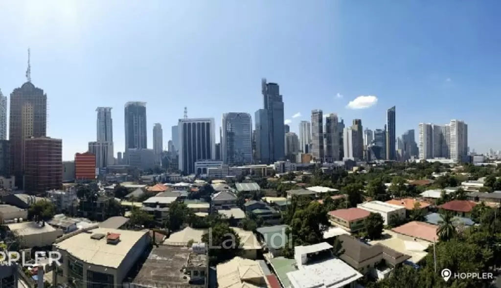 2BR Condo for Sale in Trump Tower Manila, Poblacion, Makati - RS4048581