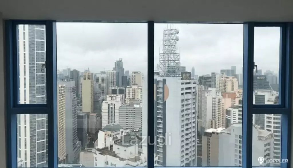 1BR Condo for Sale in Three Central, Salcedo Village, Makati - RS4143581