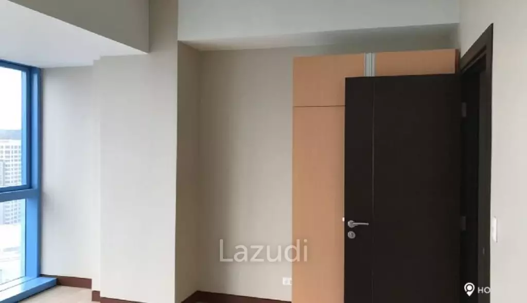 1BR Condo for Sale in Three Central, Salcedo Village, Makati - RS4143581