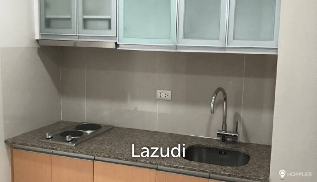 1BR Condo for Sale in Three Central, Salcedo Village, Makati - RS4143581