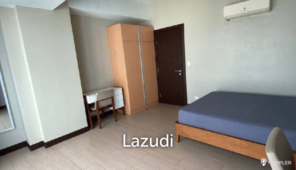 1BR Condo for Sale in Three Central, Salcedo Village, Makati - RS4143581