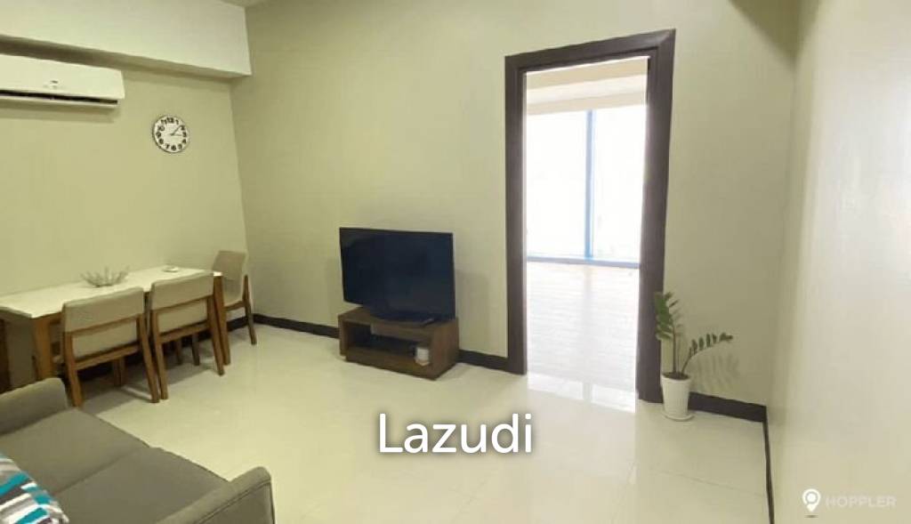 1BR Condo for Sale in Three Central, Salcedo Village, Makati - RS4143581