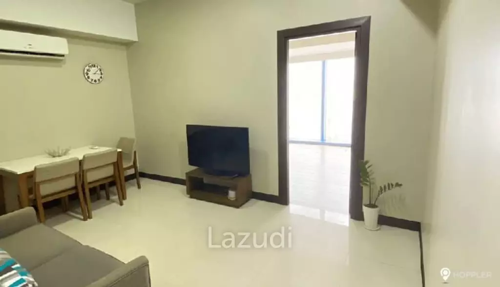 1BR Condo for Sale in Three Central, Salcedo Village, Makati - RS4143581
