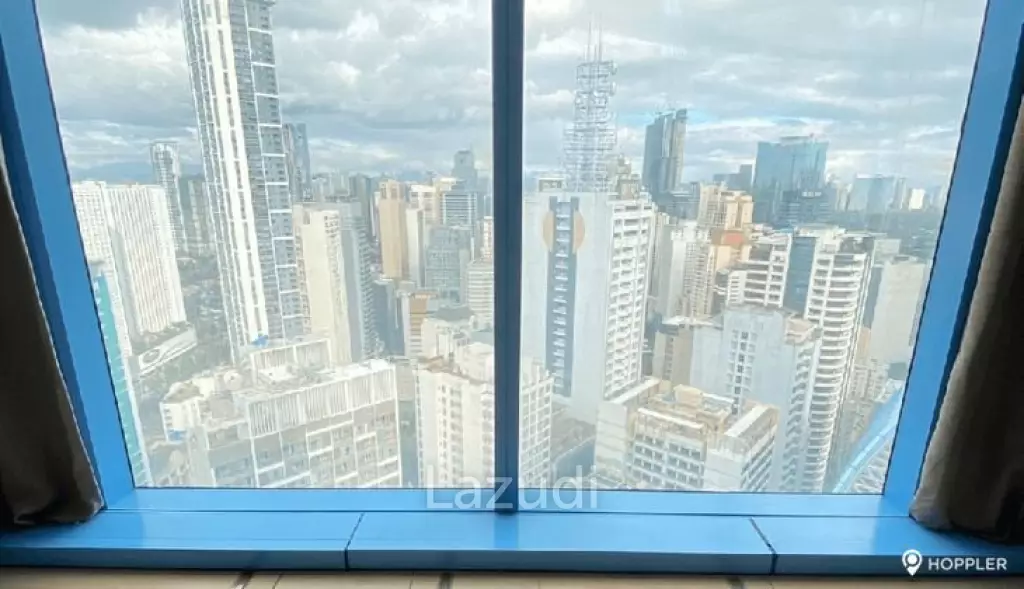 1BR Condo for Sale in Three Central, Salcedo Village, Makati - RS4143581