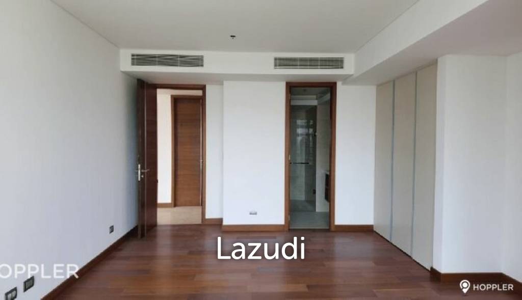 3BR Condo for Sale in Two Roxas Triangle, Salcedo Village, Makati - RS4329481