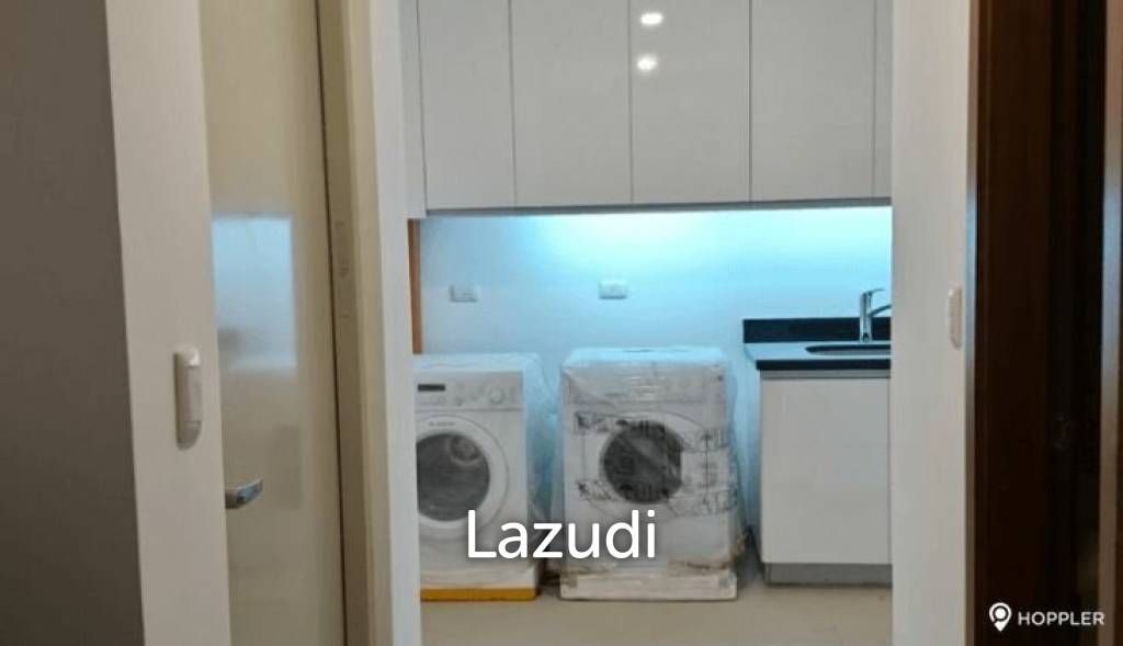3BR Condo for Sale in Two Roxas Triangle, Salcedo Village, Makati - RS4329481