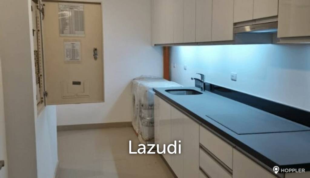 3BR Condo for Sale in Two Roxas Triangle, Salcedo Village, Makati - RS4329481