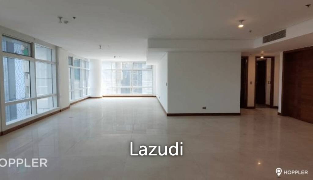 3BR Condo for Sale in Two Roxas Triangle, Salcedo Village, Makati - RS4329481