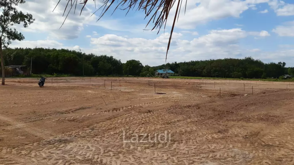 Turnkey development for poolvilla project