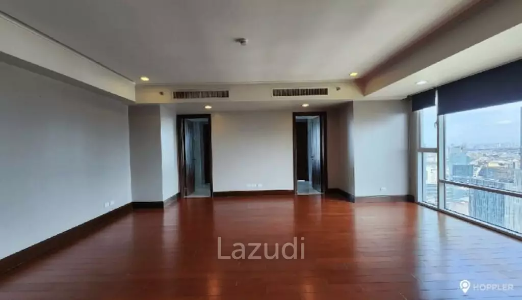 4BR Condo for Sale in Discovery Primea, Urdaneta Village, Makati - RS2001481
