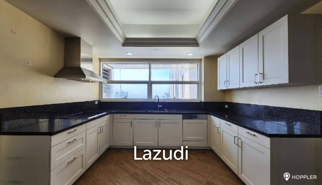 4BR Condo for Sale in Discovery Primea, Urdaneta Village, Makati - RS2001481