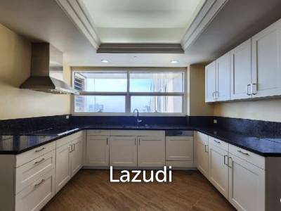 4BR Condo for Sale in Discovery Primea, Urdaneta Village, Makati - RS2001481