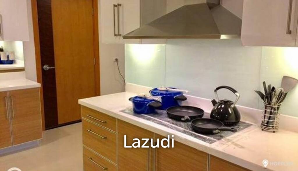 4BR Condo for Sale in Park Terraces, San Lorenzo Village, Makati - RS2097381