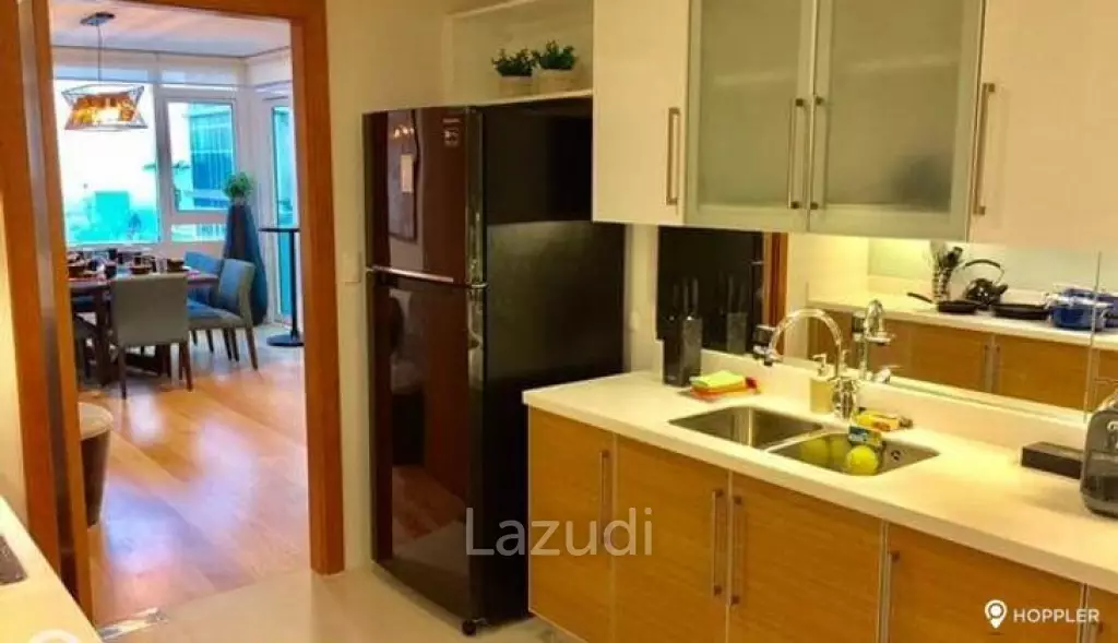 4BR Condo for Sale in Park Terraces, San Lorenzo Village, Makati - RS2097381