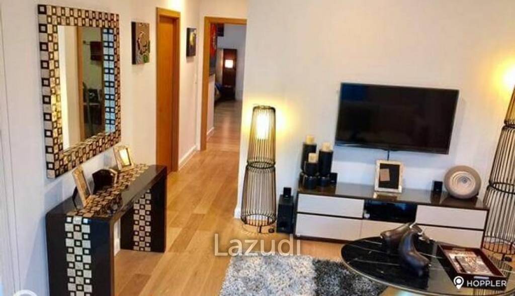 4BR Condo for Sale in Park Terraces, San Lorenzo Village, Makati - RS2097381