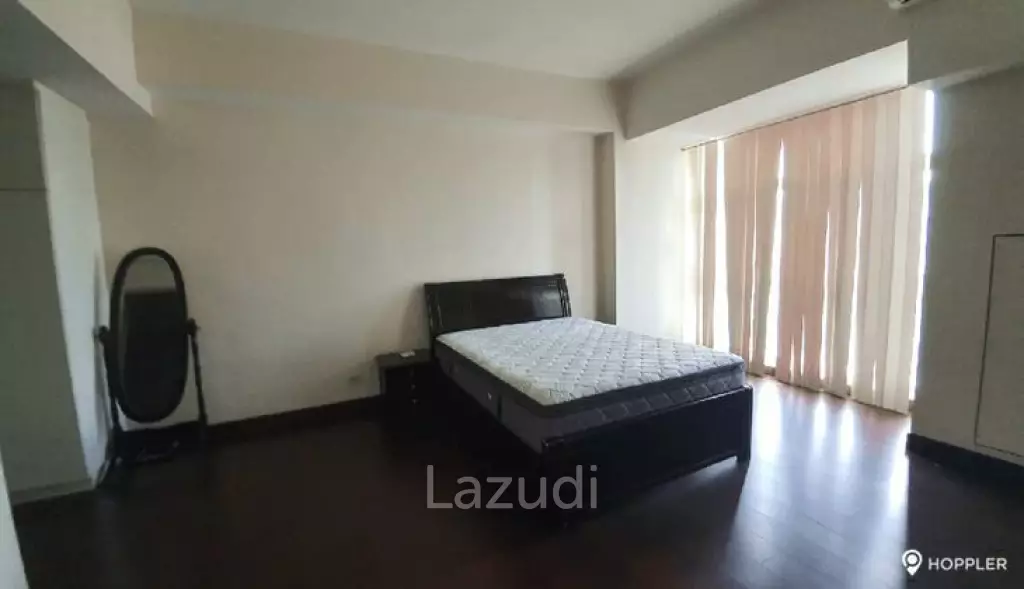 2BR Condo for Sale in Twin Oaks Place West Tower, Ortigas Center, Mandaluyong - RS2422581