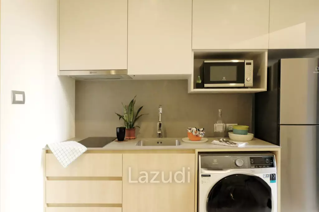 Studio 32 SQ.M Sindhorn Midtown Hotel Bangkok