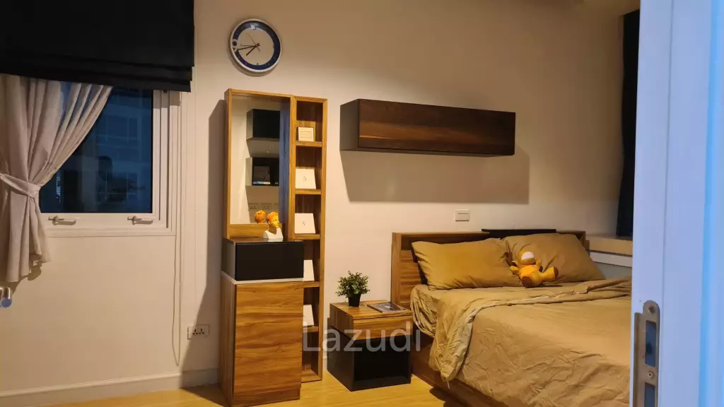 1 Bed 1 Bath 37.97 SQ.M T.C. Green Condominium