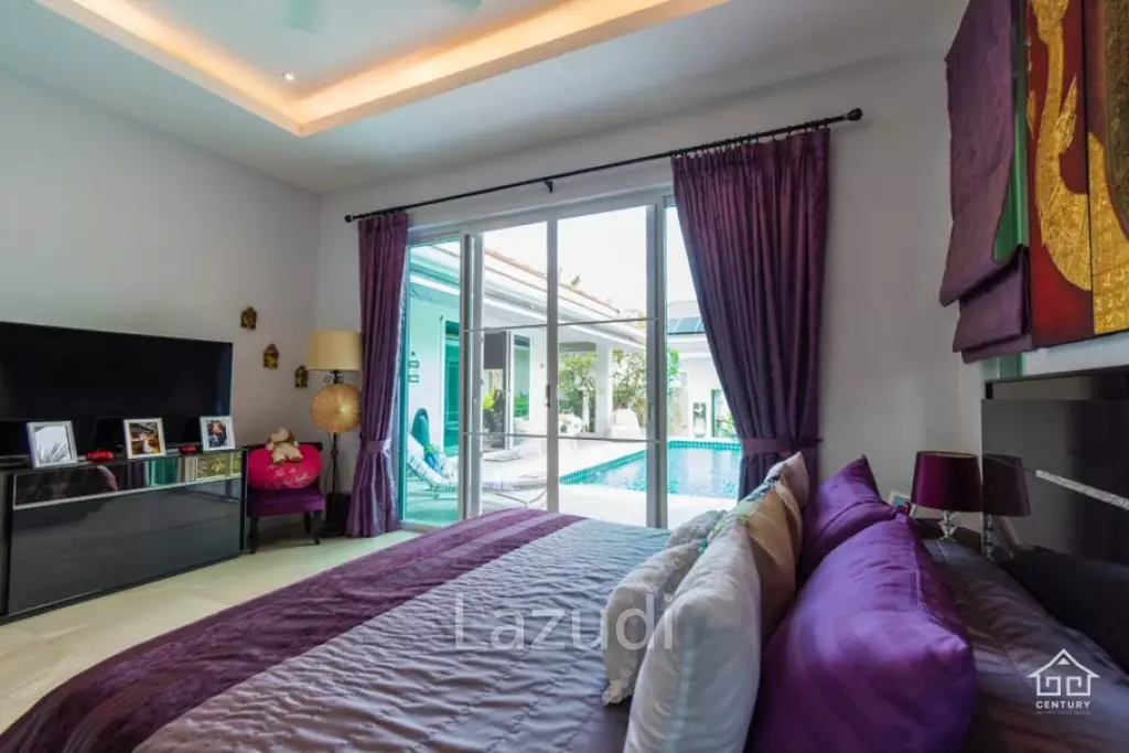WOODLANDS : Great Value 4 Bed Pool Villa
