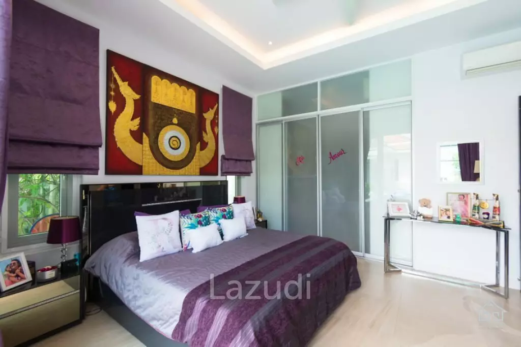 WOODLANDS : Great Value 4 Bed Pool Villa