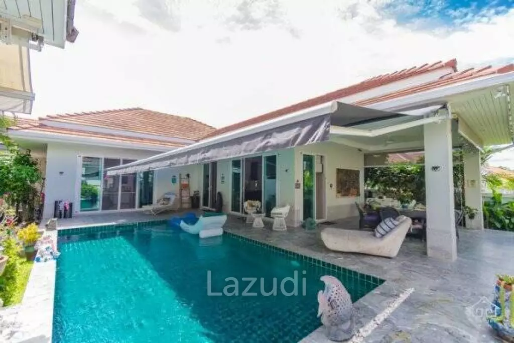 WOODLANDS : Great Value 4 Bed Pool Villa
