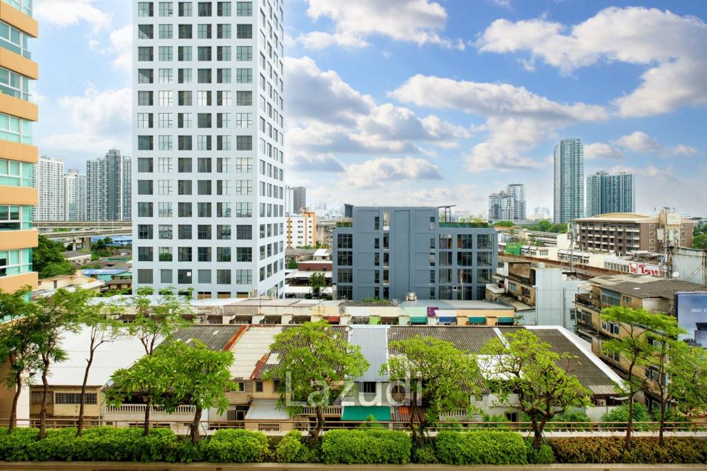 1 Bed 1 Bath 34 SQ.M Diamond Sukhumvit