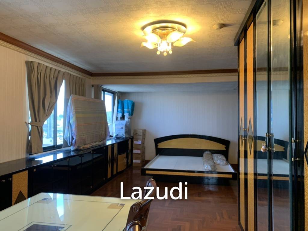 124 Sqm 2 Bed 2 Bath Si Phraya River View Condo For Sale