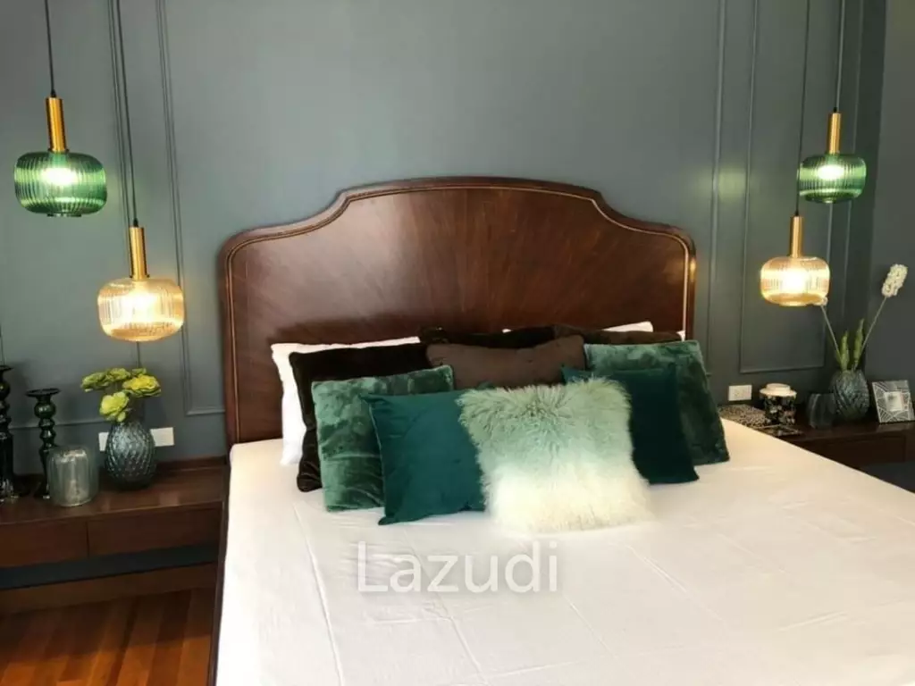 4 Brs Villa for sale