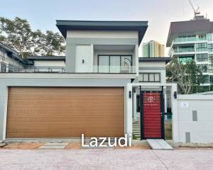 4 Bed 300SQ.M, Serenity Jomtien Villas