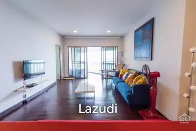 DUSIT THANI : 2 Bed Seaview condo